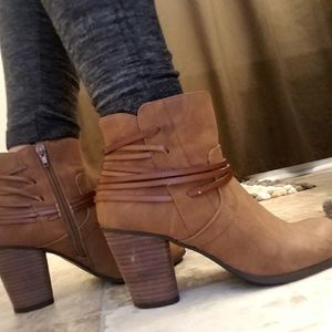 "Madden Girl" women's heeled booties